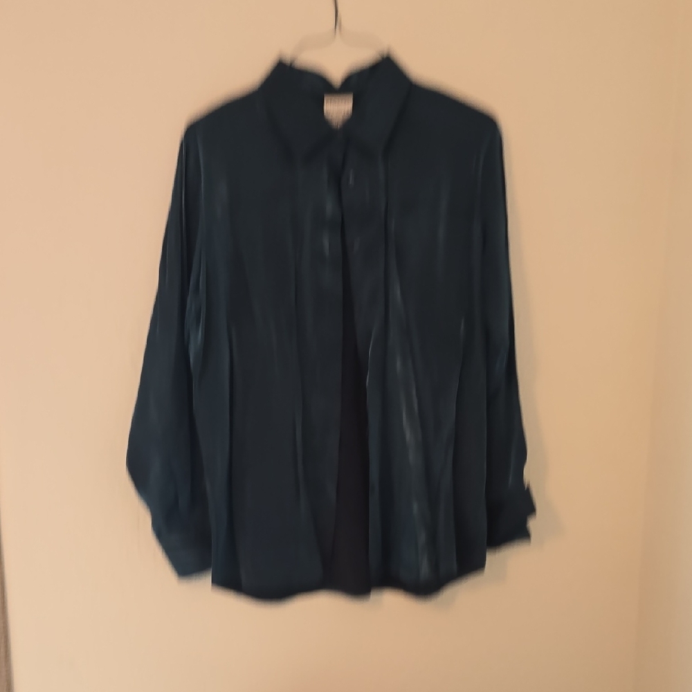 Elegant Women's Navy Button Down Shirt